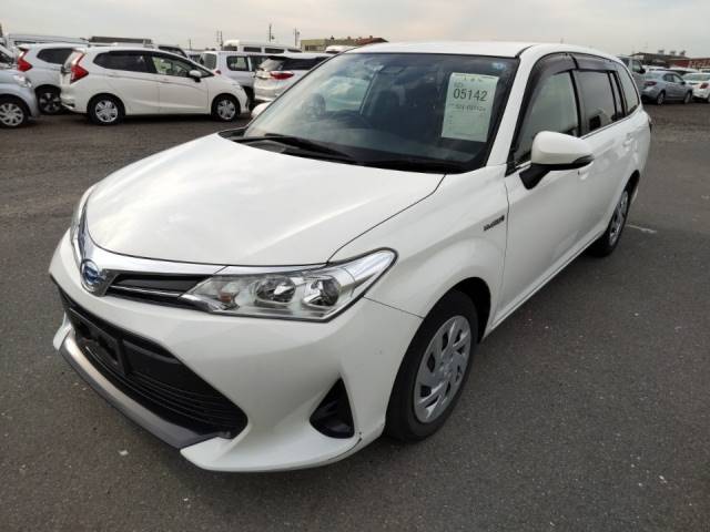 5142 TOYOTA COROLLA FIELDER NKE165G 2018 г. (LUM Nagoya Nyusatsu)